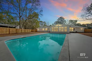 1409 Altair Ln, Mobile, AL 36693 - Photo 2