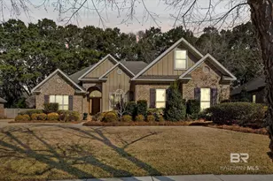 111 Sedgefield Ave, Fairhope, AL 36532 - Photo 1