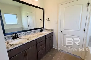18161 Piney Cir, Foley, AL 36535 - Photo 10