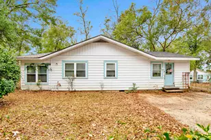 54 Nichols Ave, Fairhope, AL 36532 - Photo 1