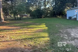 24180 Newport Rd, Robertsdale, AL 36567 - Photo 12