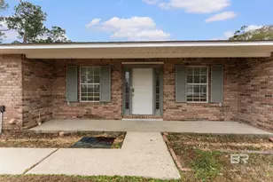 1548 Valencia Dr, Lillian, AL 36549 - Photo 4