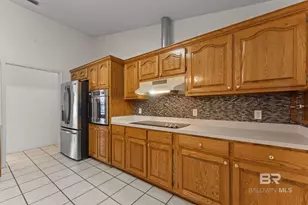 1548 Valencia Dr, Lillian, AL 36549 - Photo 14