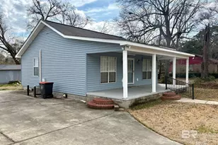 408 E 1st St, Bay Minette, AL 36507 - Photo 16