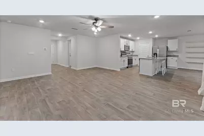 32817 N Pickens Avenue, Lillian, AL 36549 - Photo 16