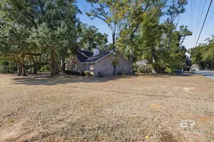 502 3rd St, Fairhope, AL 36532 - Photo 2