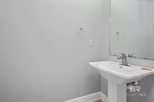 5585 Fairfield Pl, Mobile, AL 36609 - Photo 18