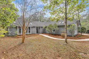613 W Oak Ridge Ct, Daphne, AL 36526 - Photo 2