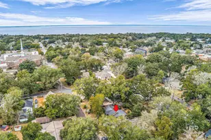 417 White Ave, Fairhope, AL 36532 - Photo 2