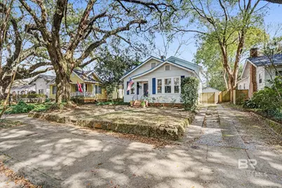 136 Florence Place, Mobile, AL 36607 - Photo 1