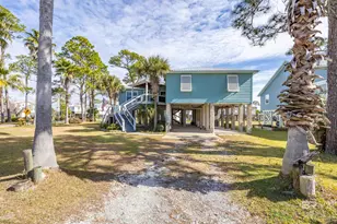 712 Pine Ln, Gulf Shores, AL 36542 - Photo 4