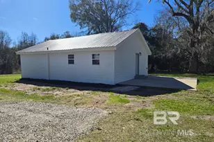 821 Dailey St, East Brewton, AL 36426 - Photo 2