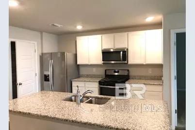 8114 Irwin Loop, Daphne, AL 36526 - Photo 2