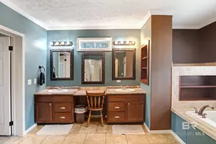 32578 W Carrier Dr, Lillian, AL 36549 - Photo 16