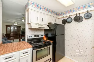 222 Riverbend Dr, Mobile, AL 36605 - Photo 4