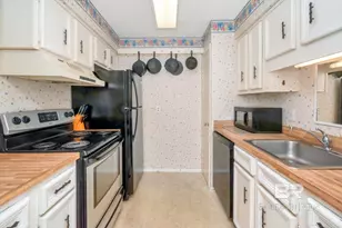 222 Riverbend Dr, Mobile, AL 36605 - Photo 10