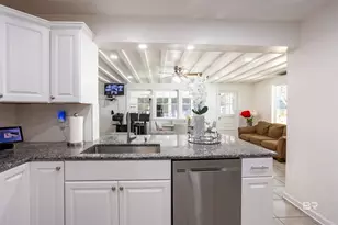 708 Merritt Dr, Mobile, AL 36609 - Photo 8