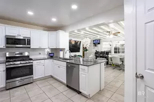 708 Merritt Dr, Mobile, AL 36609 - Photo 6