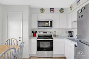 1118 W Beach Blvd, Gulf Shores, AL 36542 - Photo 10