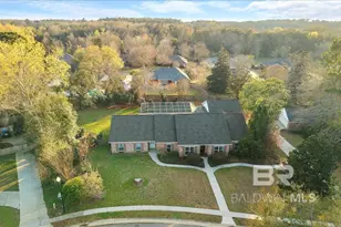 209 Manor Blvd, Fairhope, AL 36532 - Photo 2