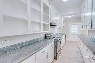 3 Canal St, Chickasaw, AL 36611 - Photo 12