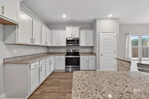 23118 Lieutenant Ave, Foley, AL 36535 - Photo 20