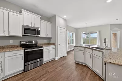 23118 Lieutenant Avenue, Foley, AL 36535 - Photo 18