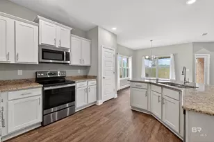 23118 Lieutenant Ave, Foley, AL 36535 - Photo 18