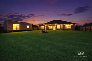 23121 Ridgewood Dr, Robertsdale, AL 36567 - Photo 2