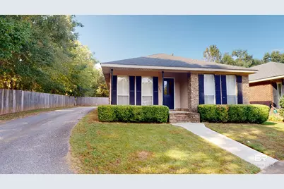 6052 Magnolia Place, Mobile, AL 36608 - Photo 1
