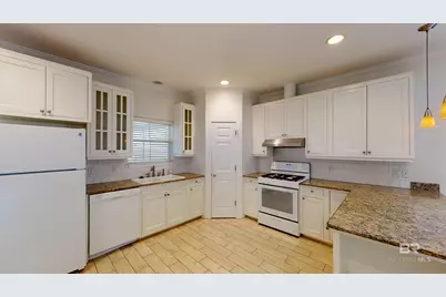 6052 Magnolia Place, Mobile, AL 36608 - Photo 4