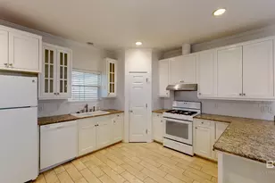 6052 Magnolia Pl, Mobile, AL 36608 - Photo 4