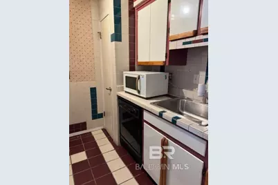 301 Riverbend Drive #301, Mobile, AL 36605 - Photo 8