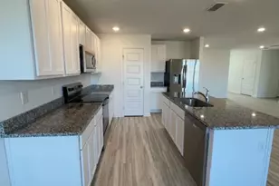 8853 Sea Star Cir, Foley, AL 36535 - Photo 4