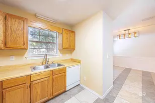 8564 Garden Cir, Fairhope, AL 36532 - Photo 10