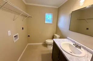 1213 N Pine St, Foley, AL 36535 - Photo 10