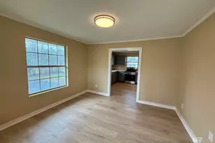 1213 N Pine St, Foley, AL 36535 - Photo 12