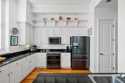 753 Saint Francis Street #2001 B, Mobile, AL 36602 - Photo 8