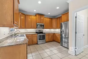 215 Savannah Cir, Foley, AL 36535 - Photo 10