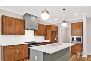 5533 Cross Creek Dr, Mobile, AL 36693 - Photo 2