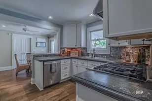 695 Greenwood Ave, Fairhope, AL 36532 - Photo 16