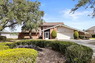 9100 Lakeview Dr, Foley, AL 36535 - Photo 1