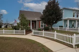 1141 Yellow Daisy Ln, Foley, AL 36535 - Photo 2