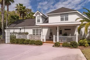 713 S Mobile St, Fairhope, AL 36532 - Photo 6