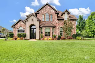 211 Belmont Ave, Fairhope, AL 36532 - Photo 1