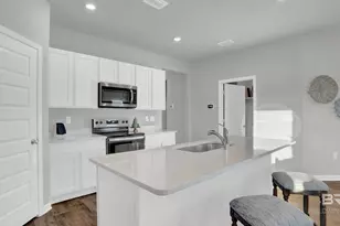 8951 Chabo Cir, Foley, AL 36535 - Photo 10