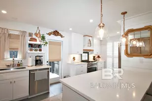 422 Barclay Ave, Fairhope, AL 36532 - Photo 6