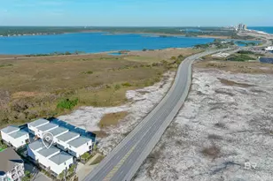 588 E Beach Ave, Gulf Shores, AL 36542 - Photo 20