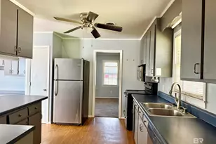 127 Rosemary Ave, Brewton, AL 36426 - Photo 2