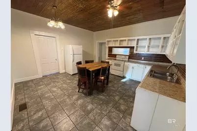 401 Hall Avenue, Bay Minette, AL 36507 - Photo 14